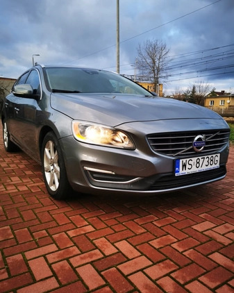 Volvo V60 cena 60000 przebieg: 229000, rok produkcji 2017 z Siedlce małe 121